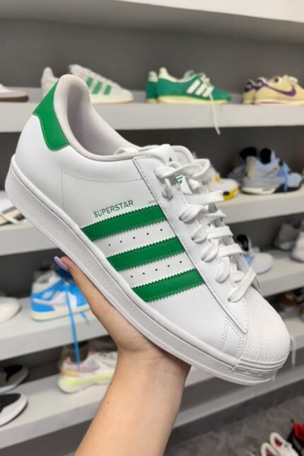 Adidas Superstar