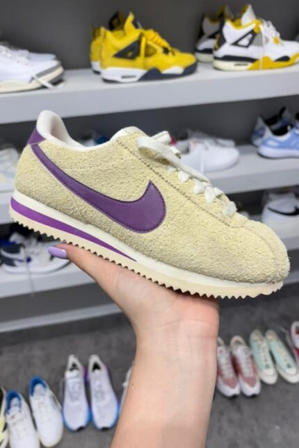 Nike Cortez