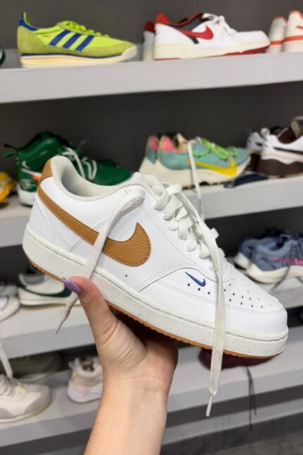 Nike Court Vision Low