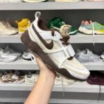 Nike Zoom Field Jaxx Travis Scott