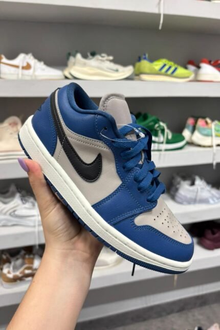 Jordan 1 Low