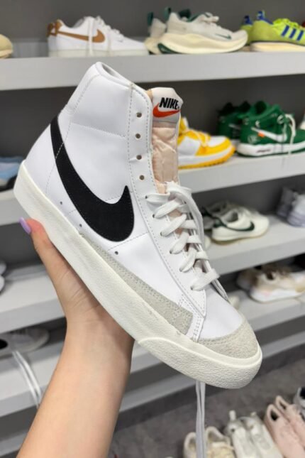 Nike Blazer