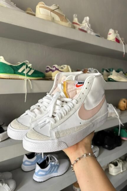 Nike Blazer